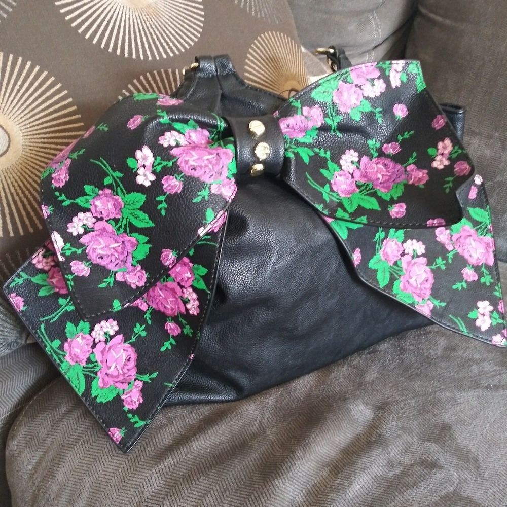 Betsy Johnson purse